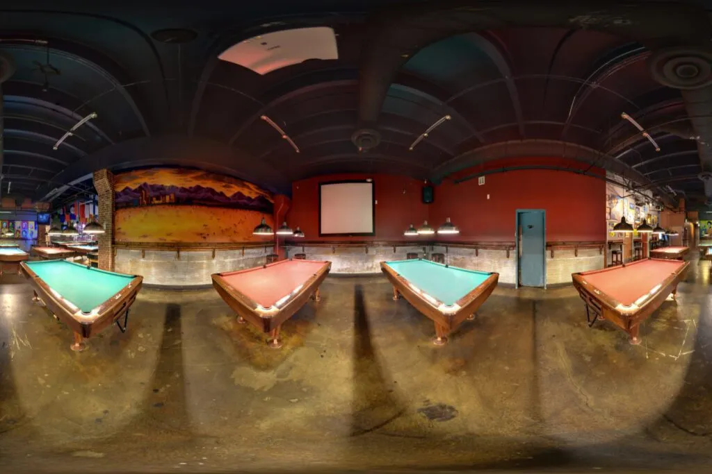 20894 tarantula pool bar exterior